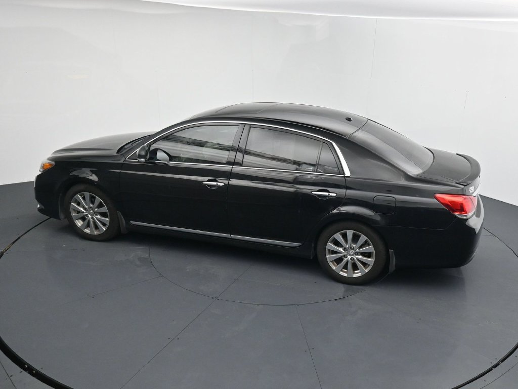 Used 2011 Toyota Avalon Limited FWD image 23
