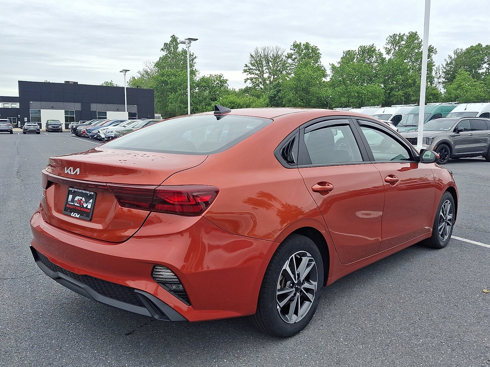 Used 2023 Kia Forte LXS FWD image 4
