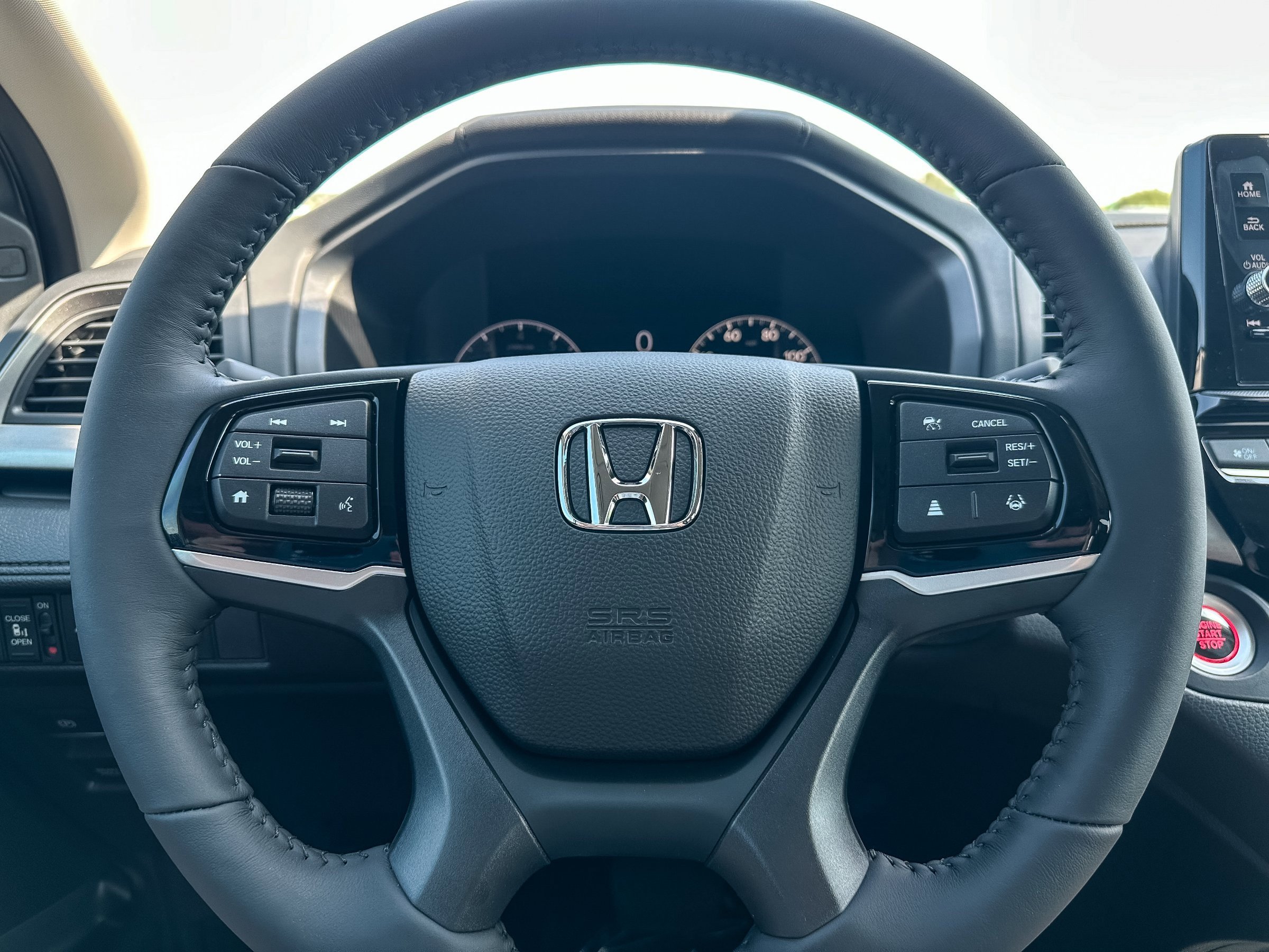 New 2026 Honda Odyssey EX-L image 17