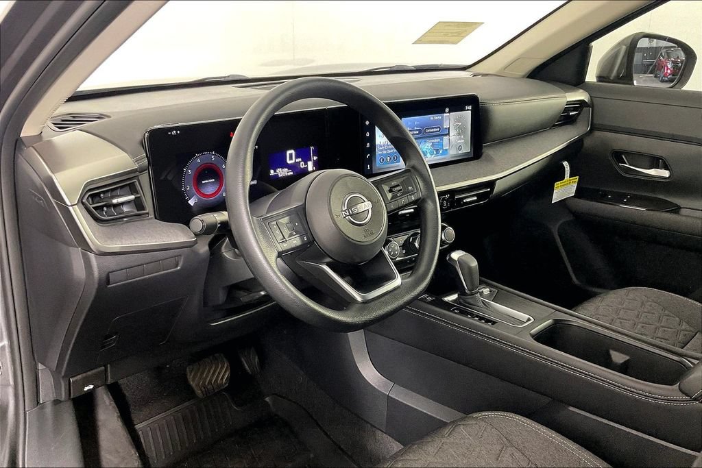 Certified 2025 Nissan Kicks SV AWD/4WD image 15