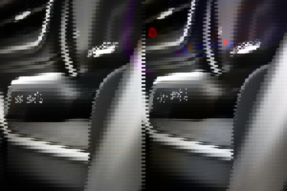 Used 2022 Jeep Grand Cherokee L Limited image 28