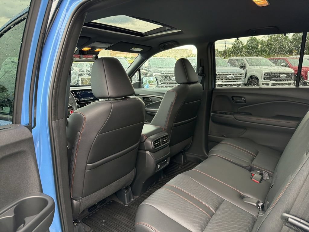 Used 2024 Honda Passport TrailSport image 15