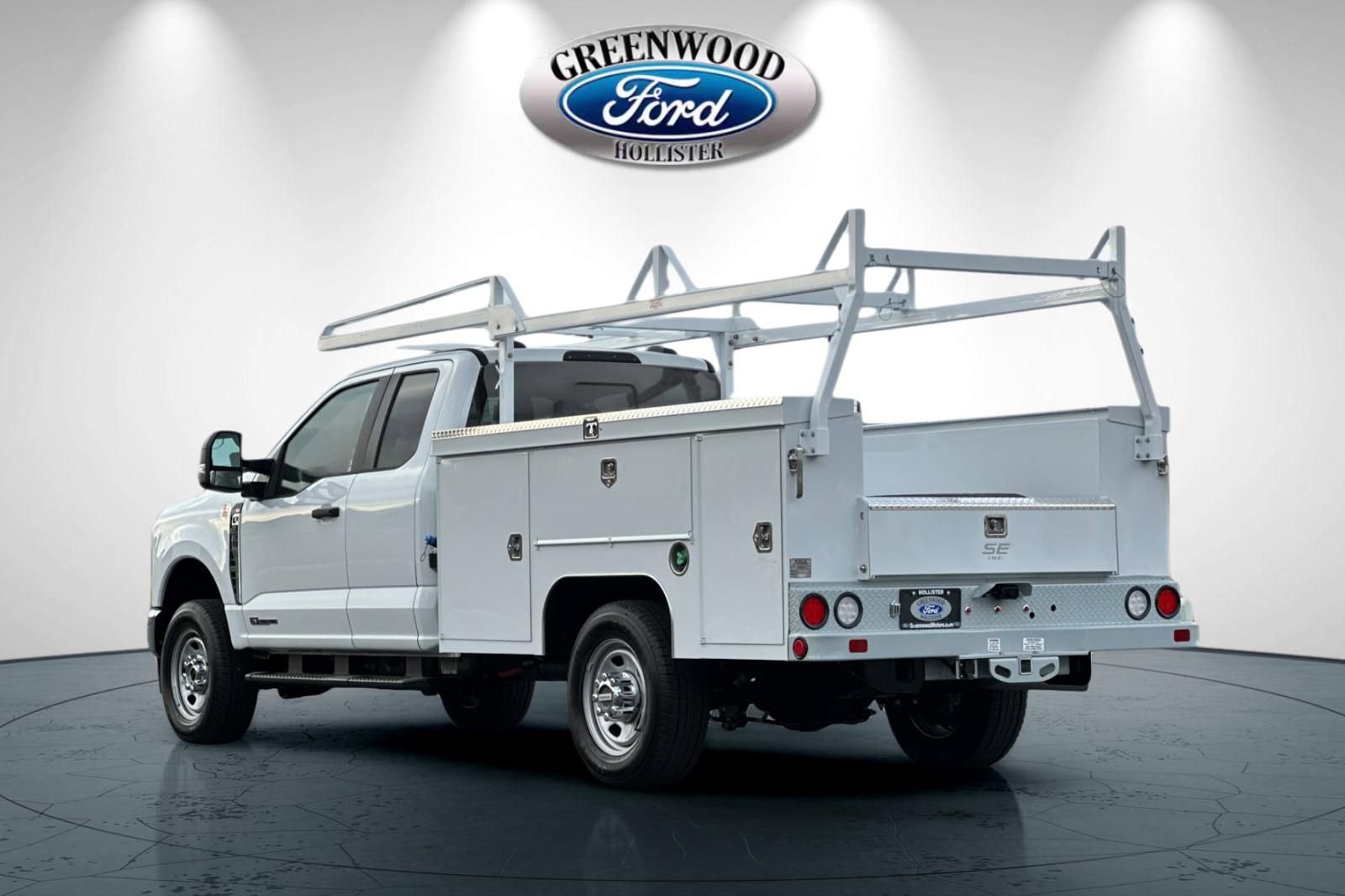 New 2026 Ford F350 XL w/ XL Chrome Package image 6