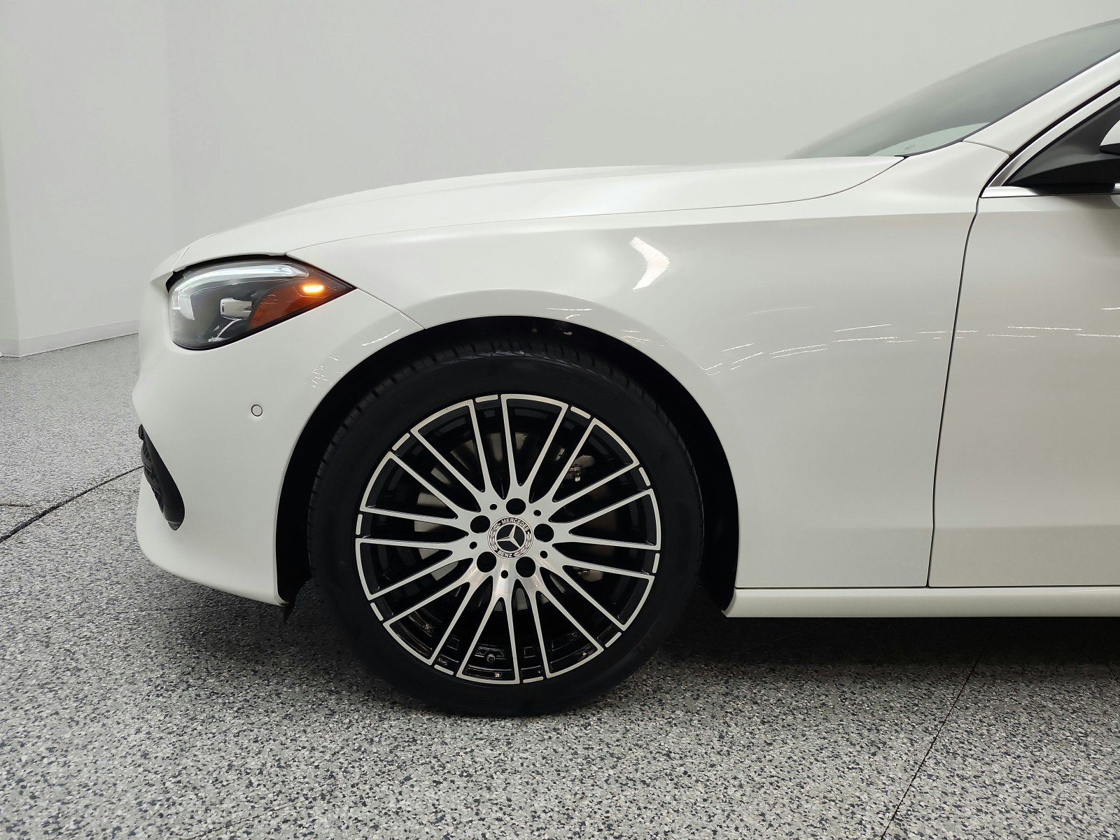 Used 2023 Mercedes-Benz C 300 Sedan image 22