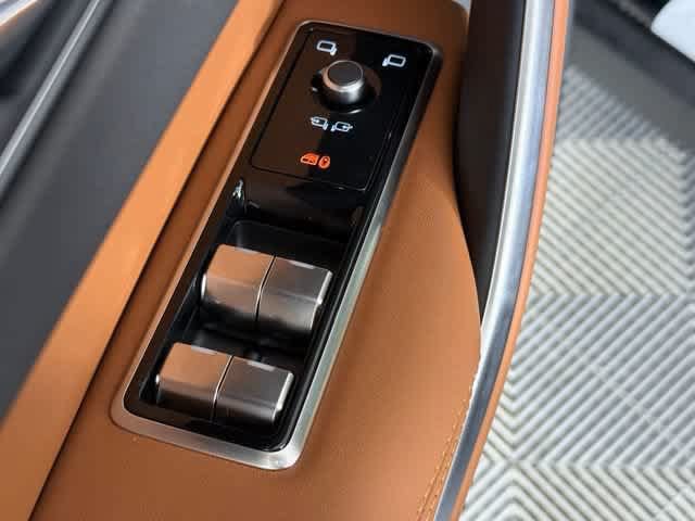 New 2026 Jaguar F-PACE R-Dynamic S AWD/4WD image 26