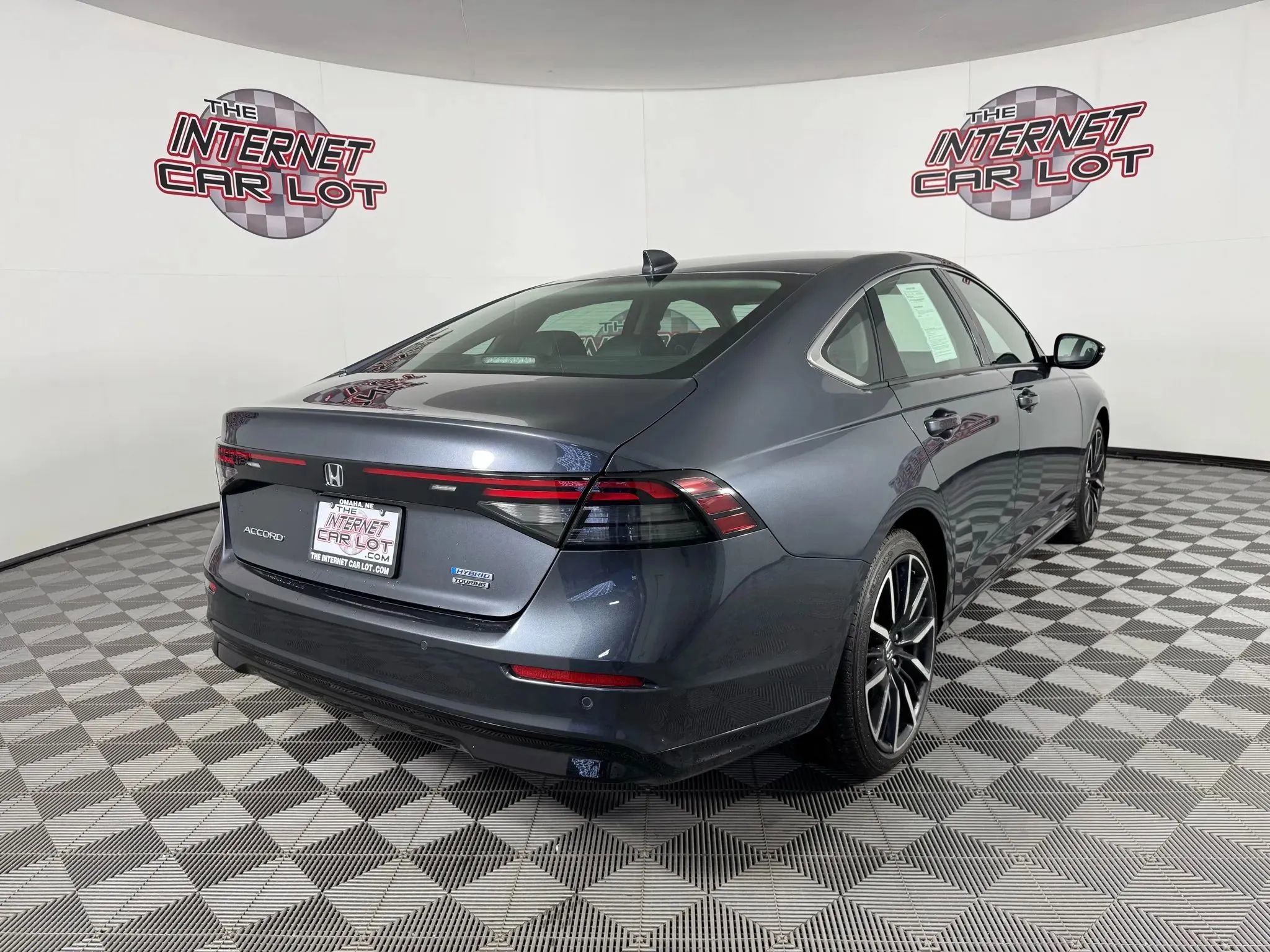 Used 2023 Honda Accord Touring image 7
