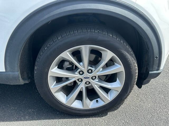 Used 2021 Ford Explorer Platinum w/ Equipment Group 601A image 14