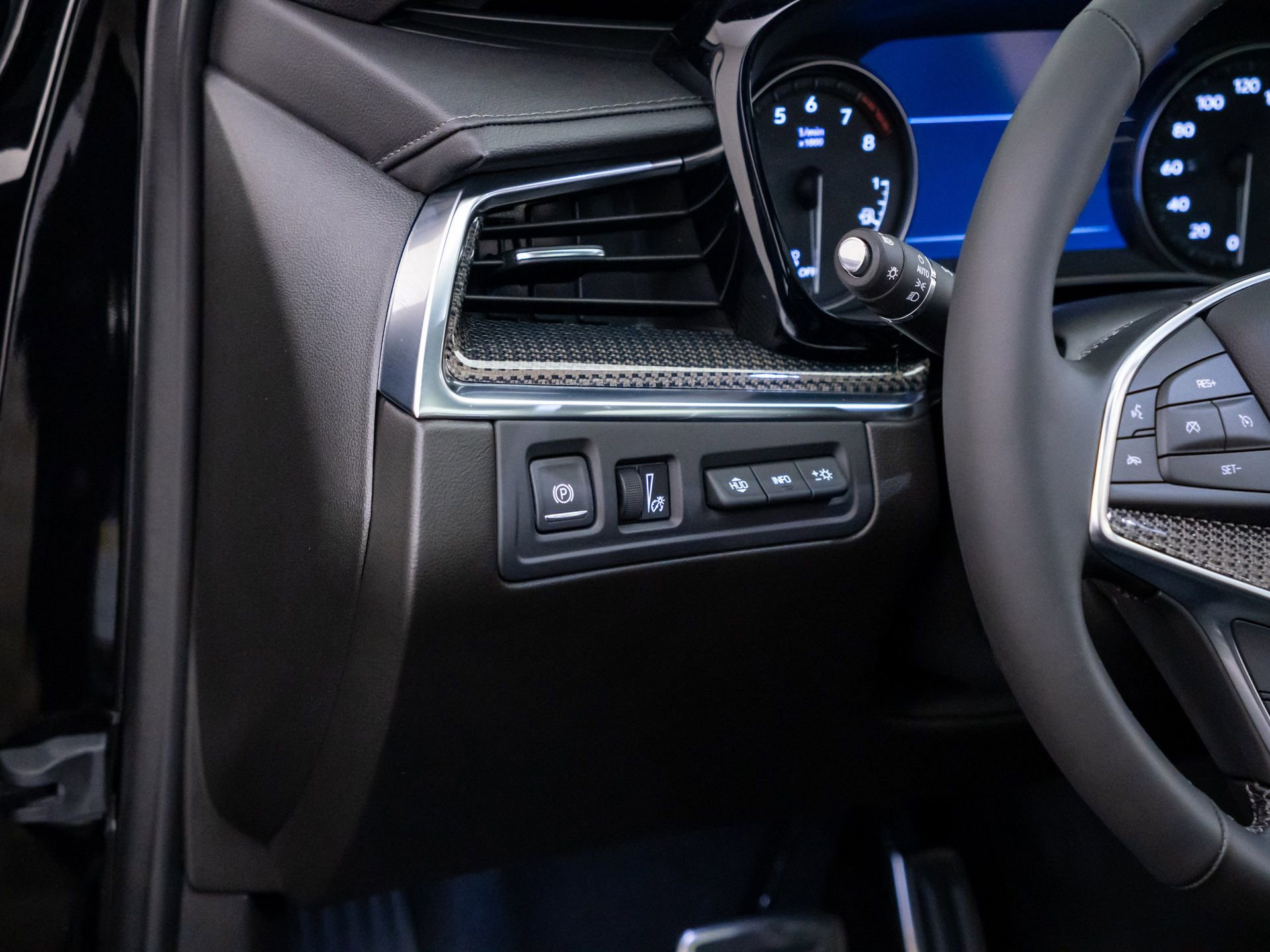 New 2026 Cadillac XT5 Sportv AWD/4WD image 21