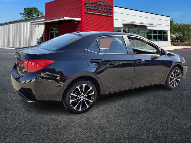 Used 2019 Toyota Corolla XSE image 5