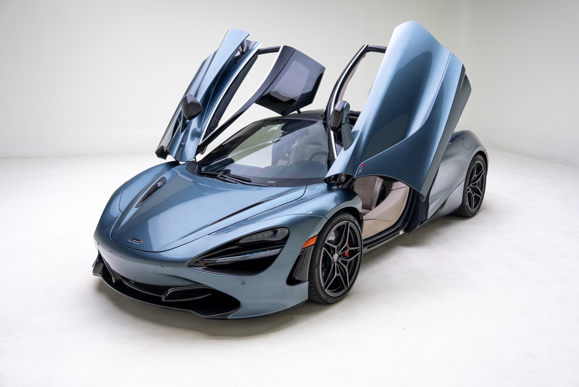 Used 2018 McLaren 720S Luxury image 38