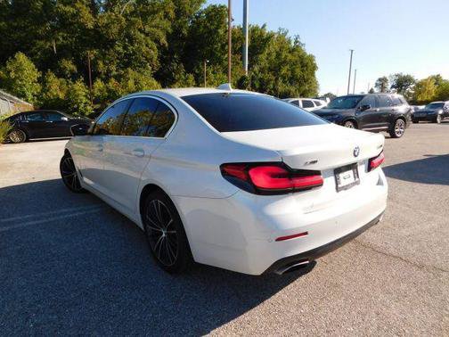 Used 2022 BMW 530i xDrive w/ Executive Package AWD/4WD image 7