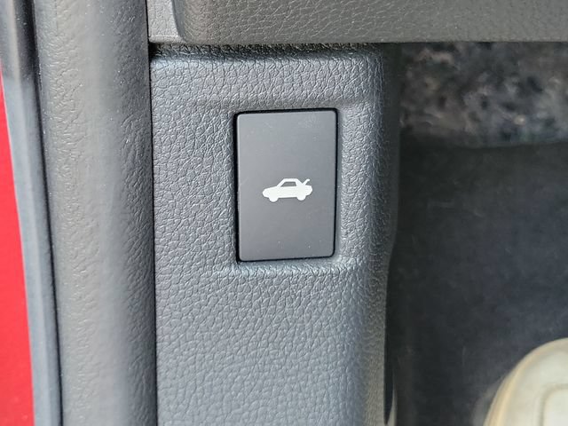 Certified 2023 Honda Accord EX image 28