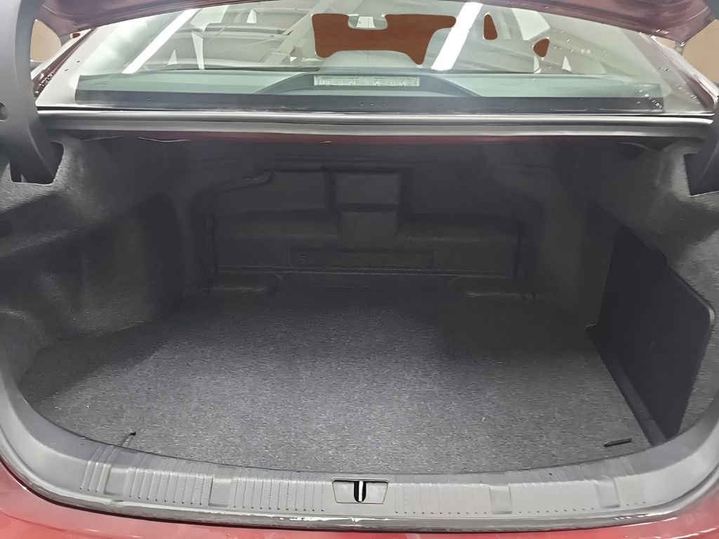 Used 2017 Toyota Avalon XLE Plus image 16