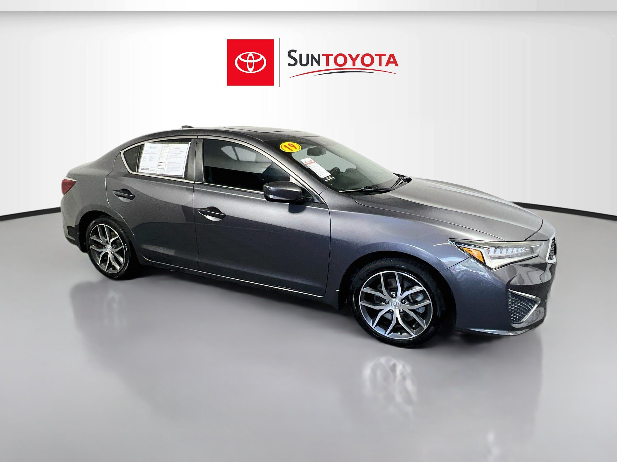 Used 2019 Acura ILX w/ Premium Package FWD image 1