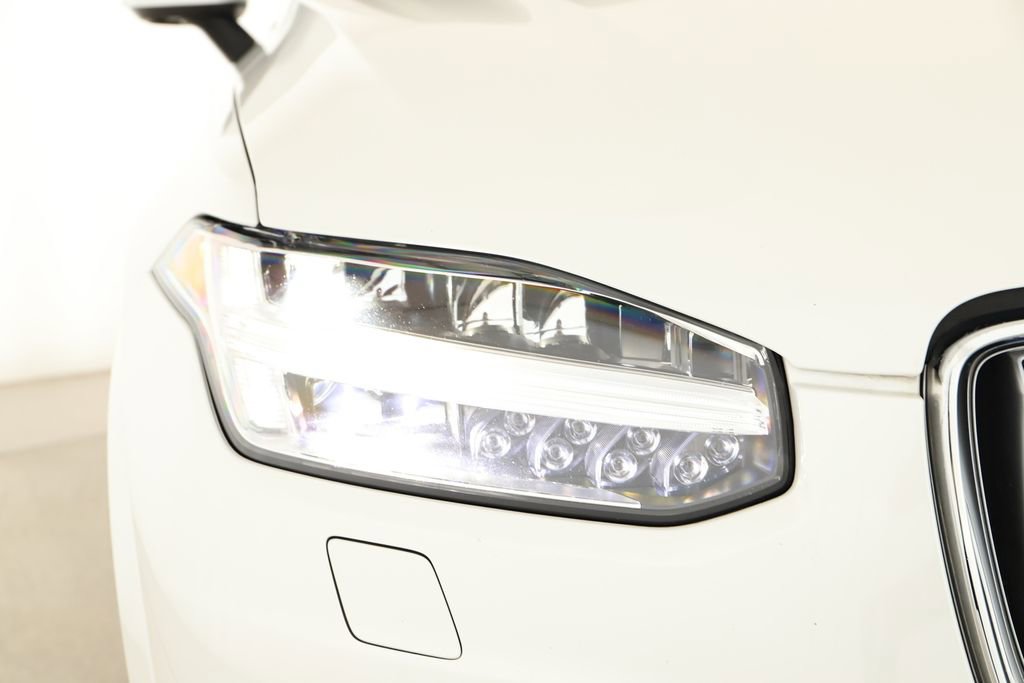 Used 2022 Volvo XC90 T6 Inscription w/ Advanced Package image 36