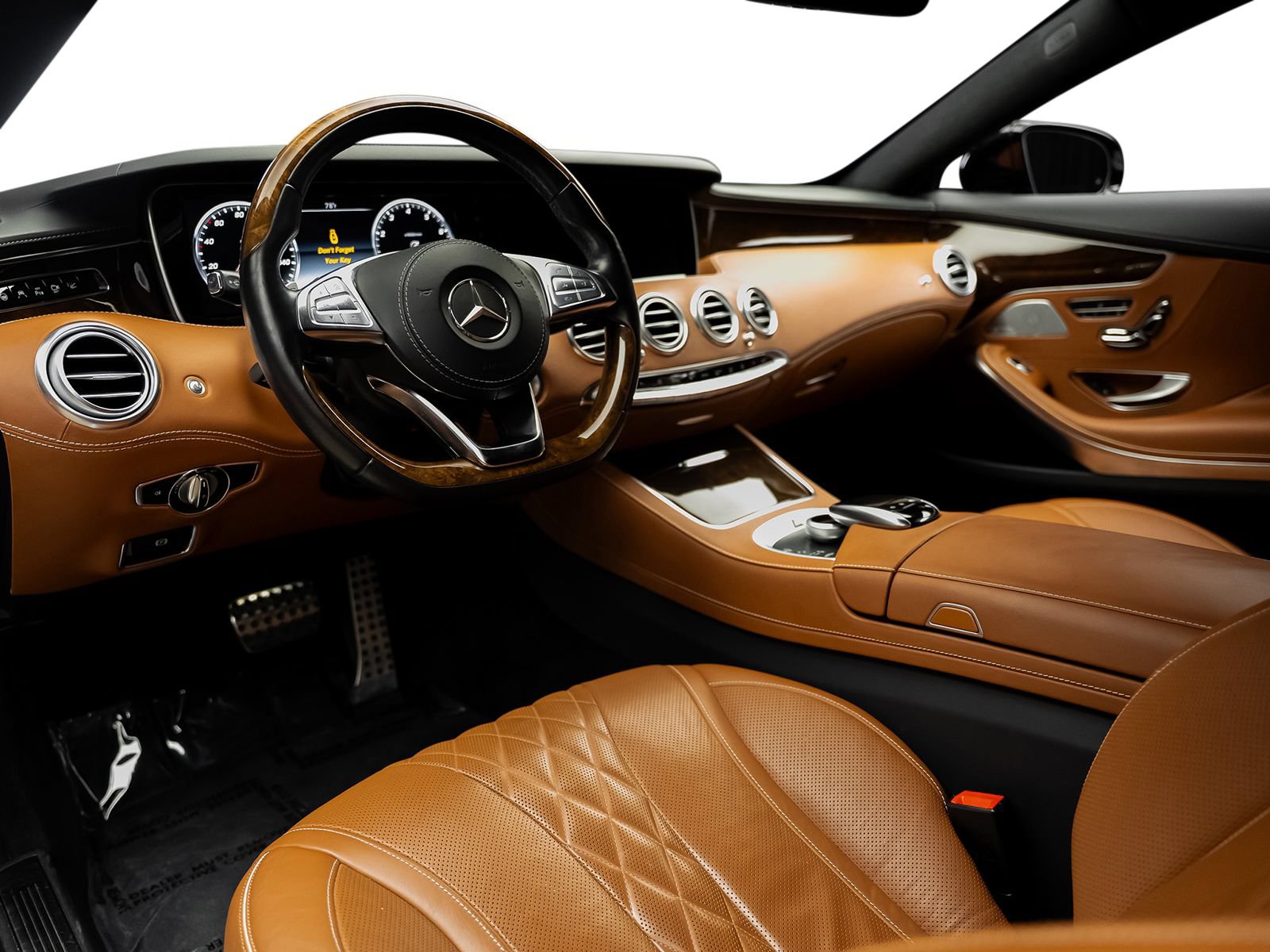 Used 2015 Mercedes-Benz S 550 4MATIC Coupe image 32
