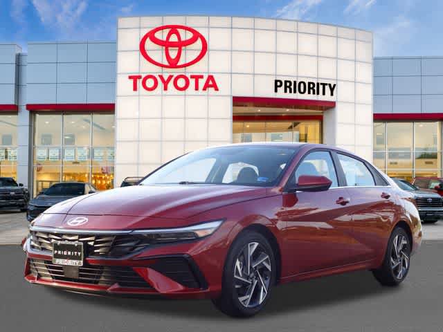 Used 2024 Hyundai Elantra SEL w/ Convenience Package