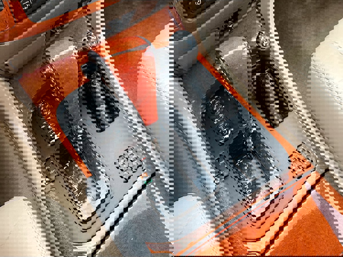 Used 2000 Lexus LX 470 4WD image 15