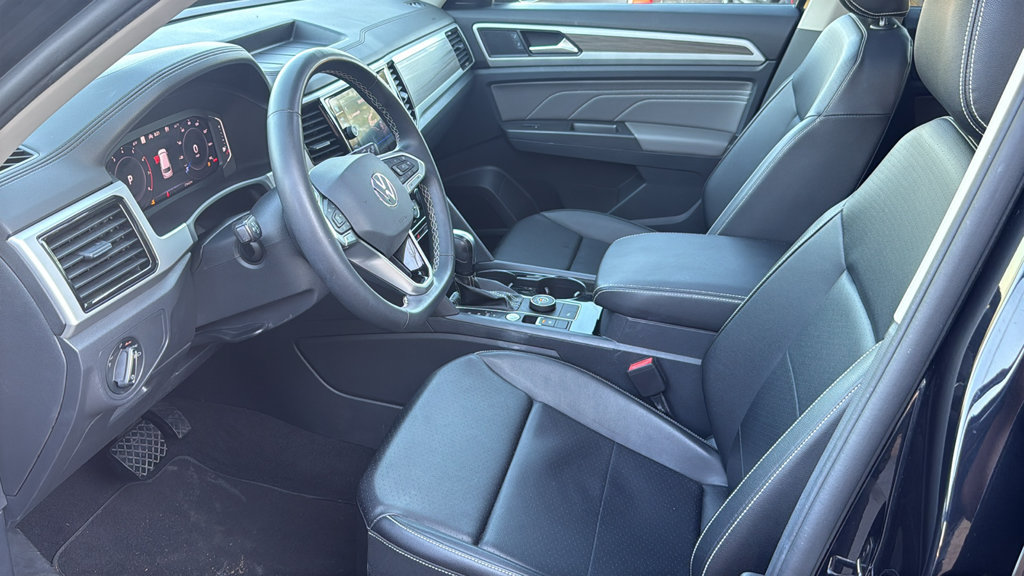 Used 2023 Volkswagen Atlas SEL AWD/4WD image 26