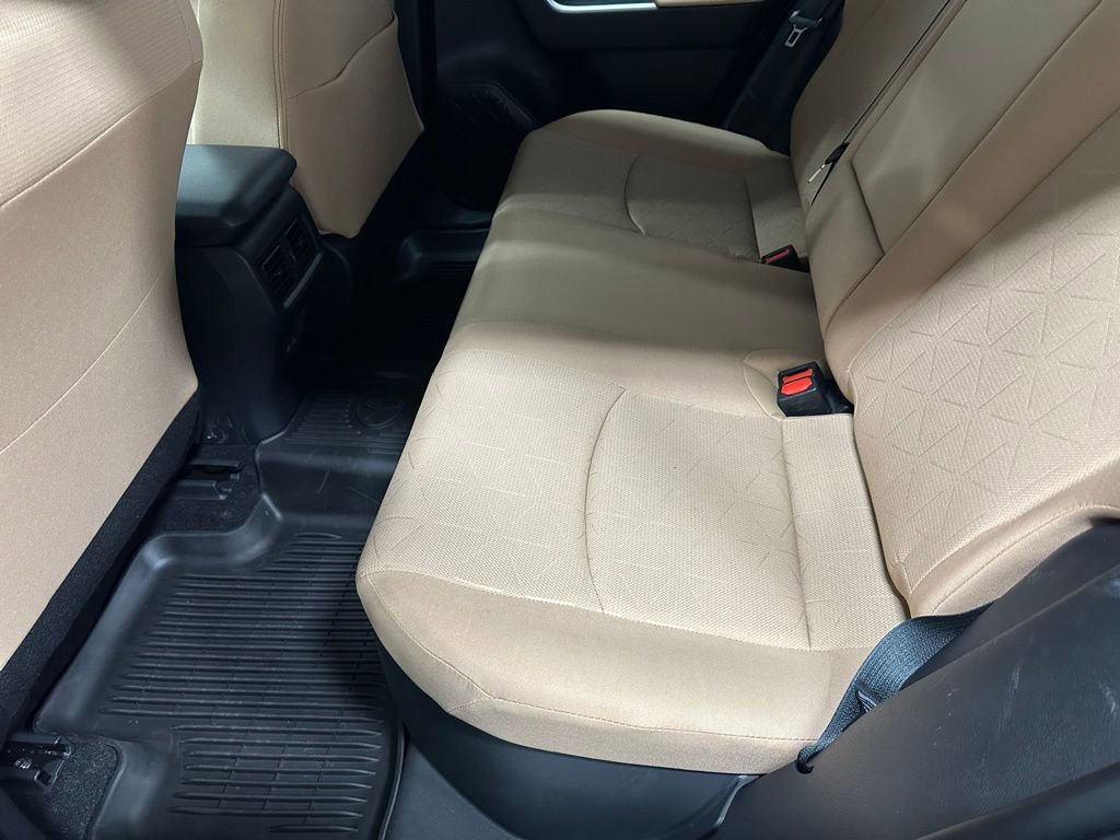 Used 2025 Toyota RAV4 XLE image 46