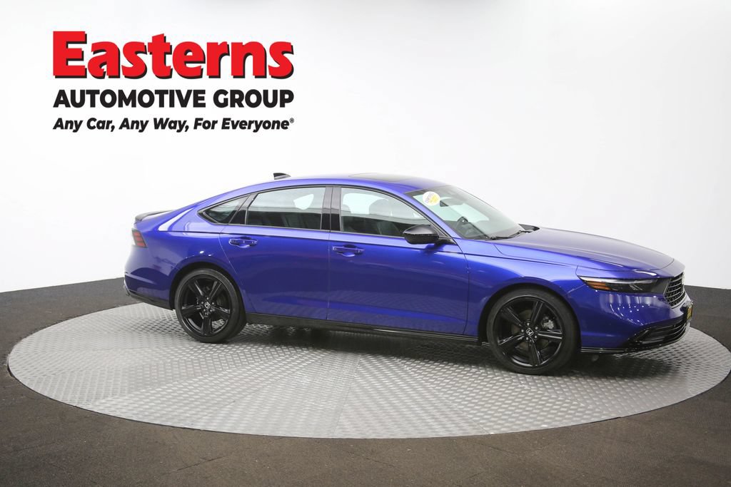 Used 2025 Honda Accord Sport image 48