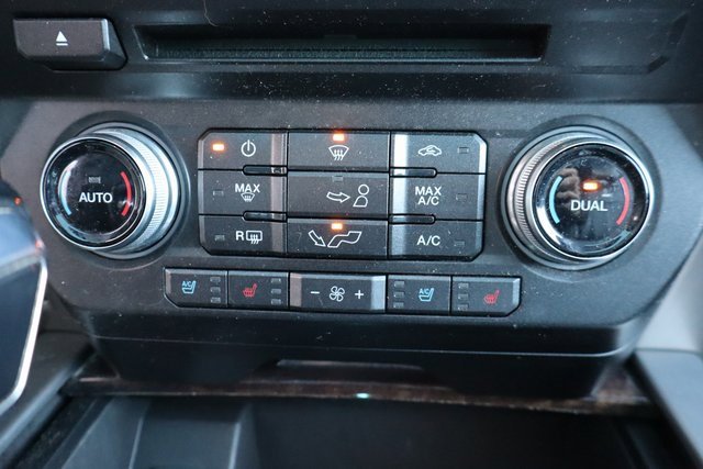 Used 2017 Ford F150 Platinum w/ Equipment Group 701A Luxury image 25