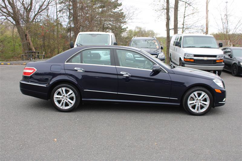Used 2010 Mercedes-Benz E 350 E 350 w/ Premium 2 Pkg image 9
