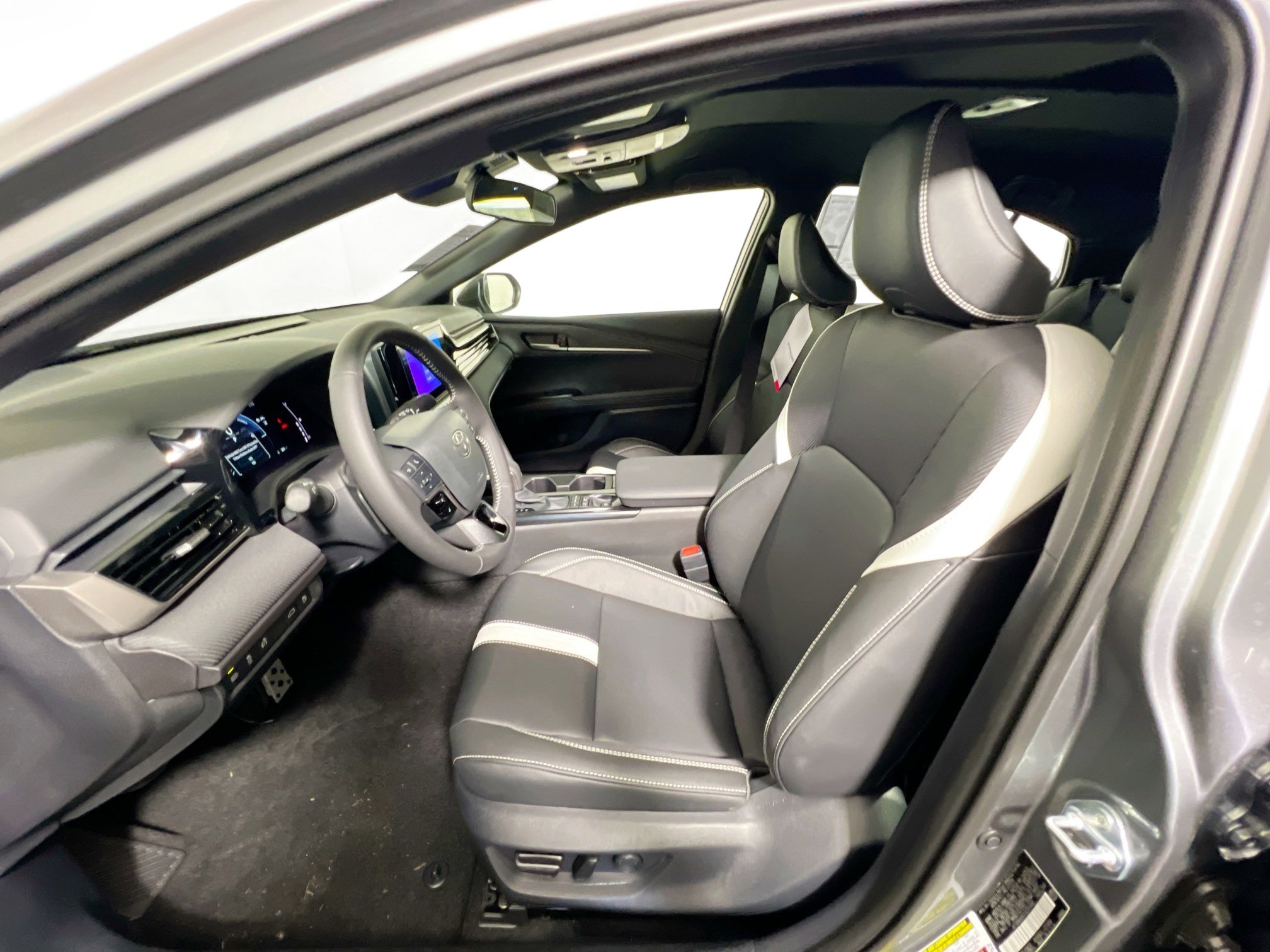 New 2026 Toyota Camry SE image 14