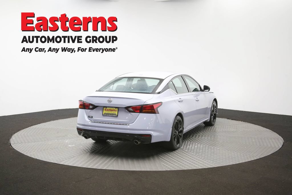 Used 2023 Nissan Altima 2.5 SR w/ SR Premium Package FWD image 41