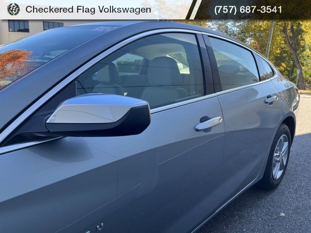 Used 2023 Chevrolet Malibu LS image 11