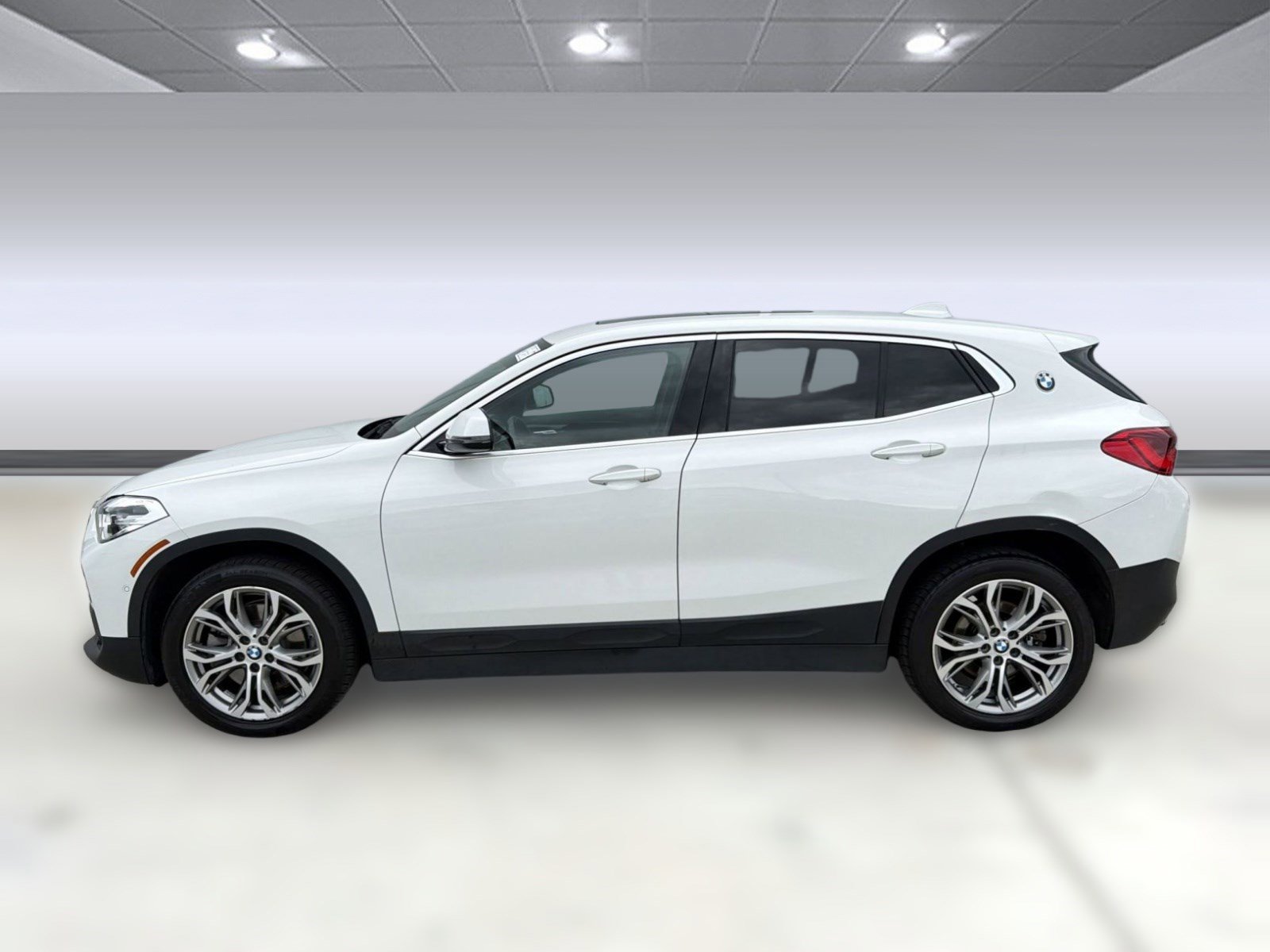 Used 2018 BMW X2 xDrive28i w/ Convenience Package AWD/4WD image 2