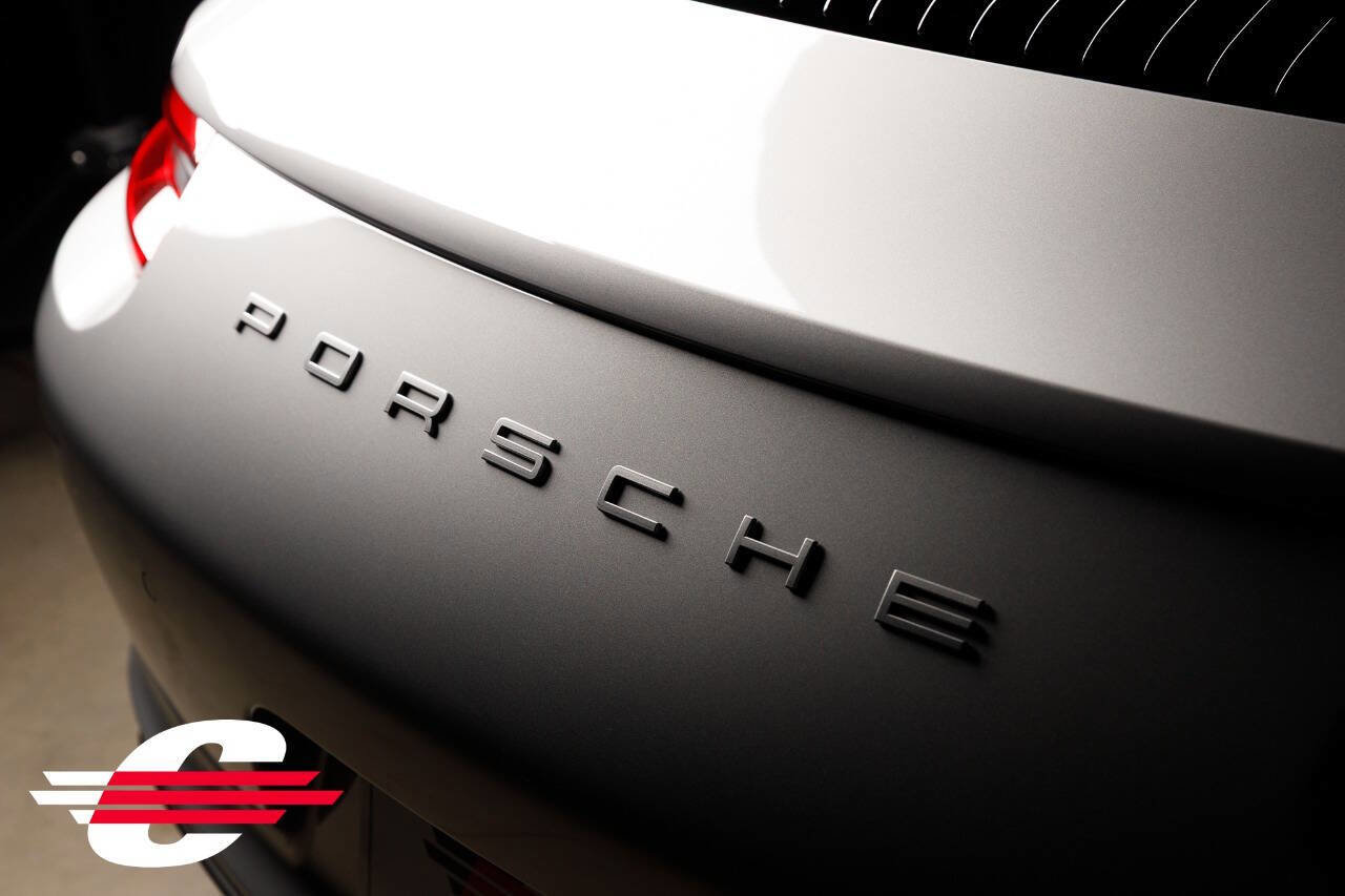 Used 2018 Porsche 911 Carrera image 13