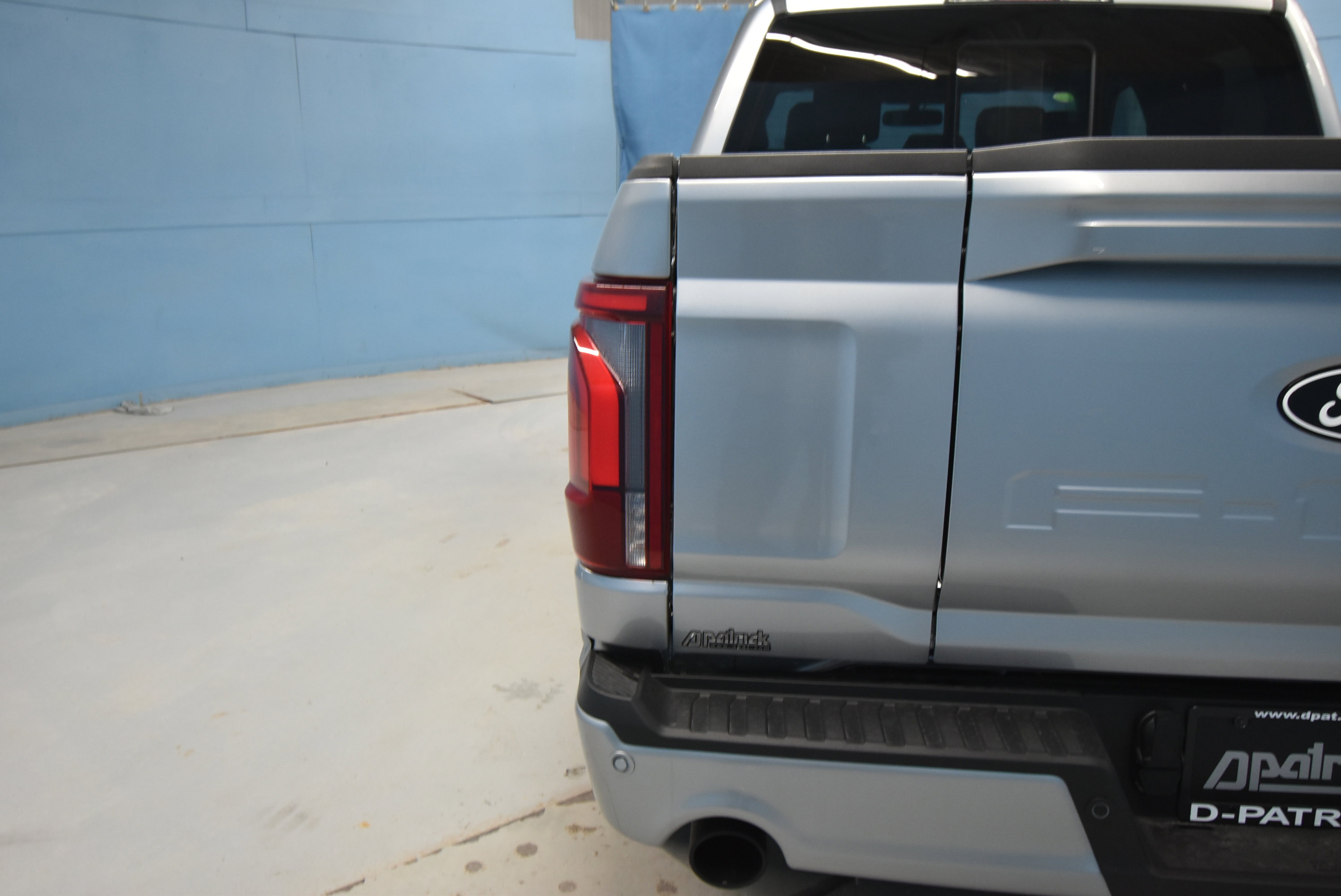 New 2025 Ford F150 Lariat w/ Equipment Group 502A High image 38