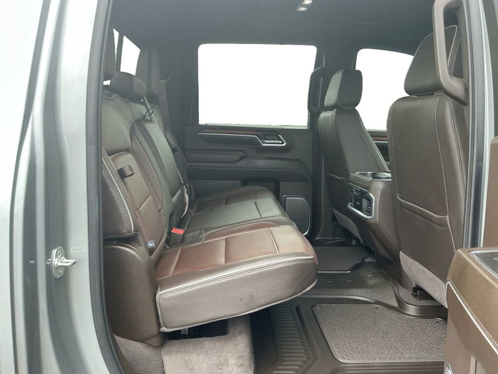 Used 2025 GMC Sierra 2500 Denali w/ Denali Reserve Package AWD/4WD image 23