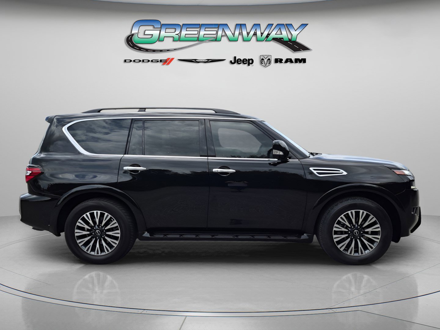 Used 2023 Nissan Armada SL w/ Midnight Edition Package AWD/4WD image 4