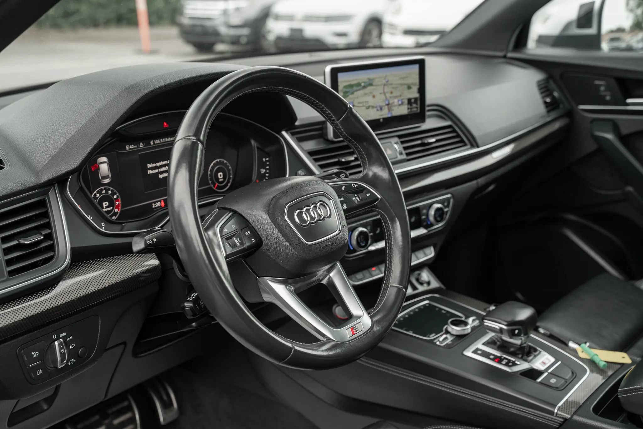 Used 2019 Audi SQ5 Premium Plus w/ Premium Plus Package AWD/4WD image 17