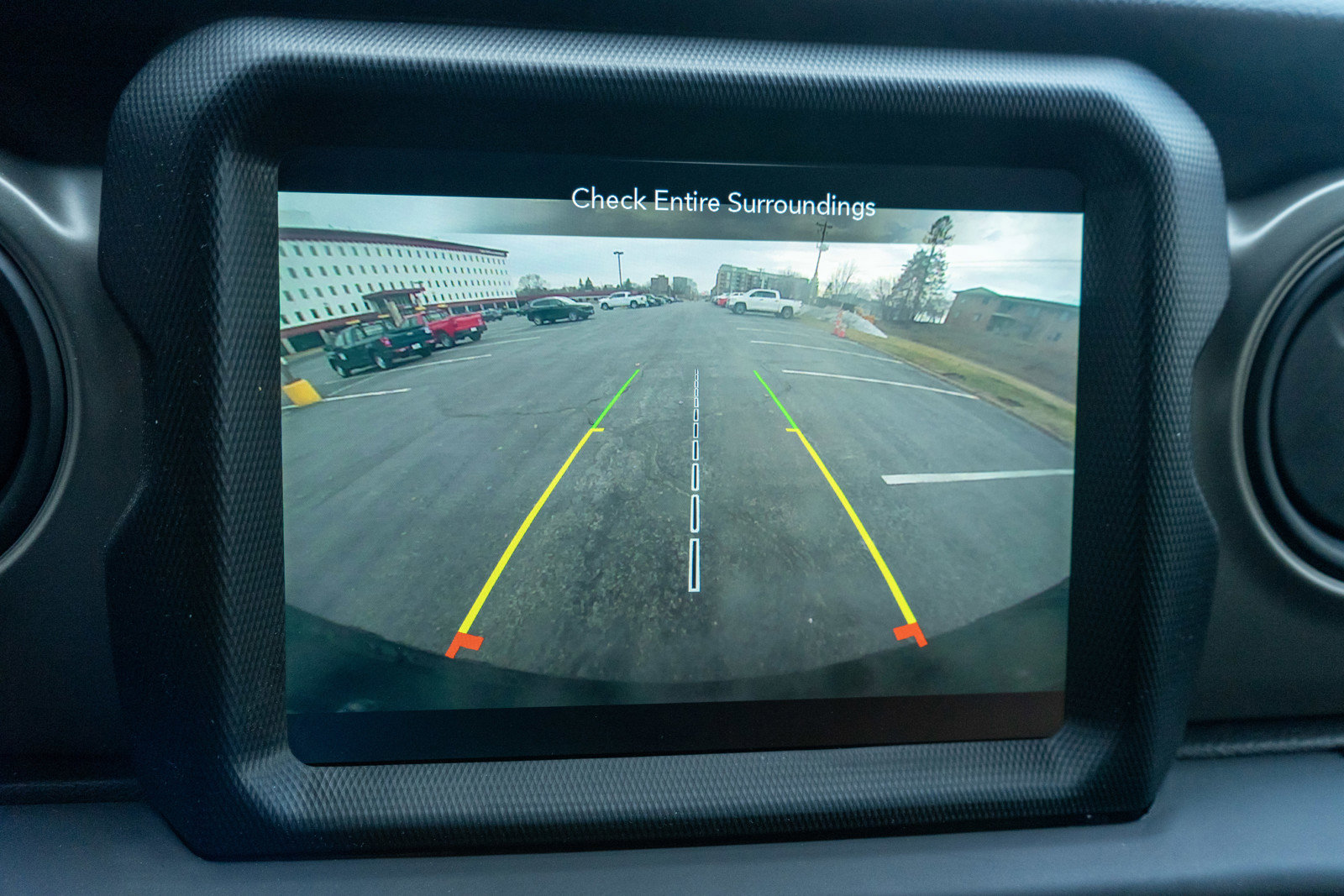 Used 2022 Jeep Wrangler Unlimited Sport image 19