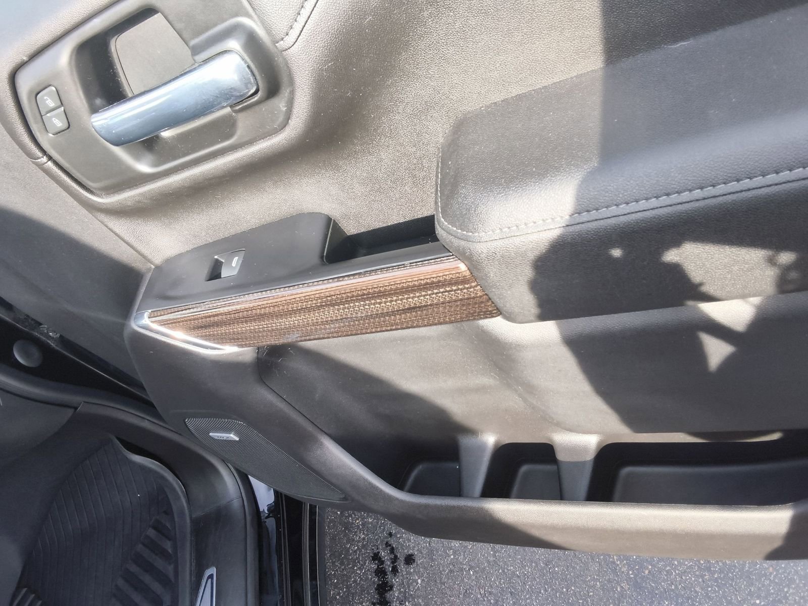 Certified 2021 Chevrolet Silverado 1500 LT Trail Boss w/ Convenience Package II image 22