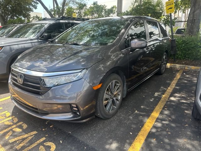 Used 2022 Honda Odyssey Touring image 2