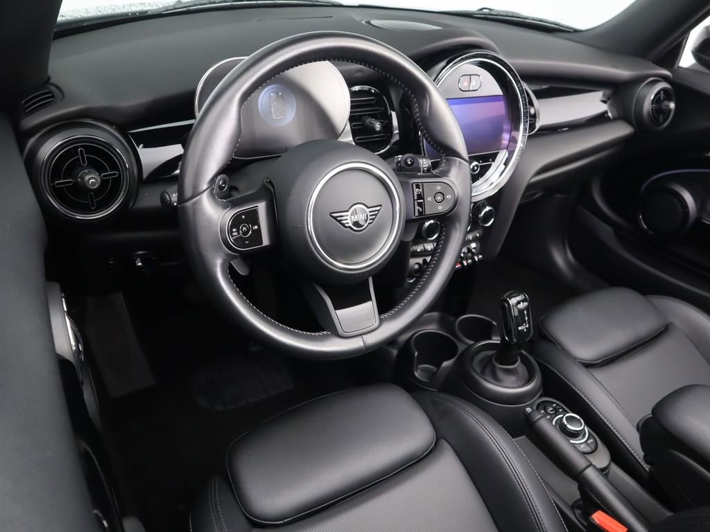 Used 2023 MINI Cooper S image 17