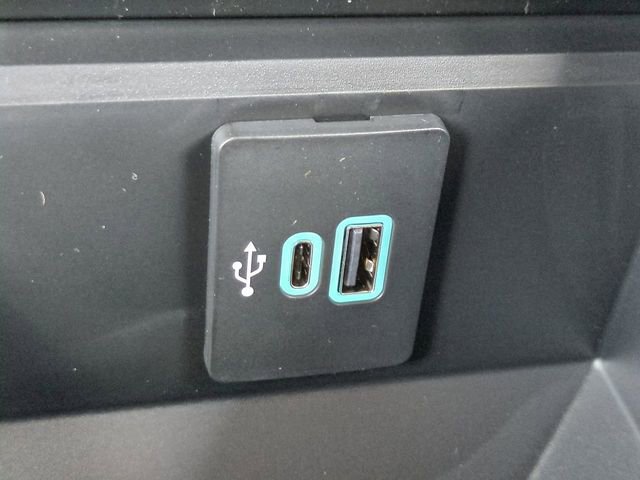 New 2026 Ford F350 King Ranch w/ Chrome Package image 24