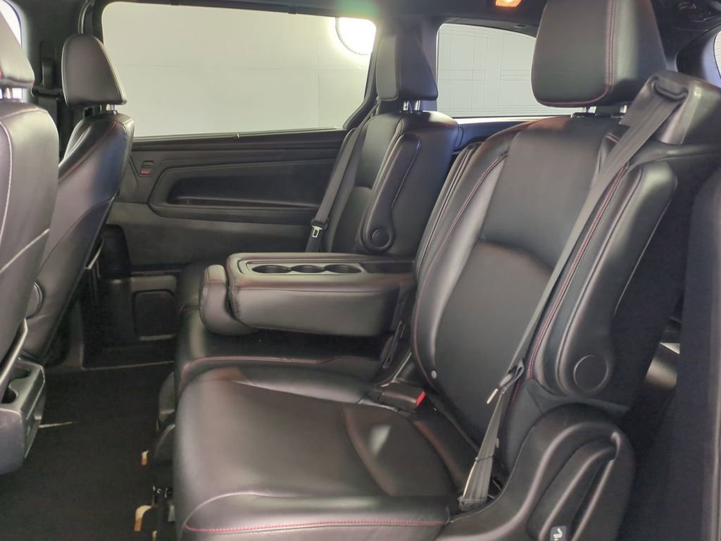 Used 2024 Honda Odyssey Sport image 17