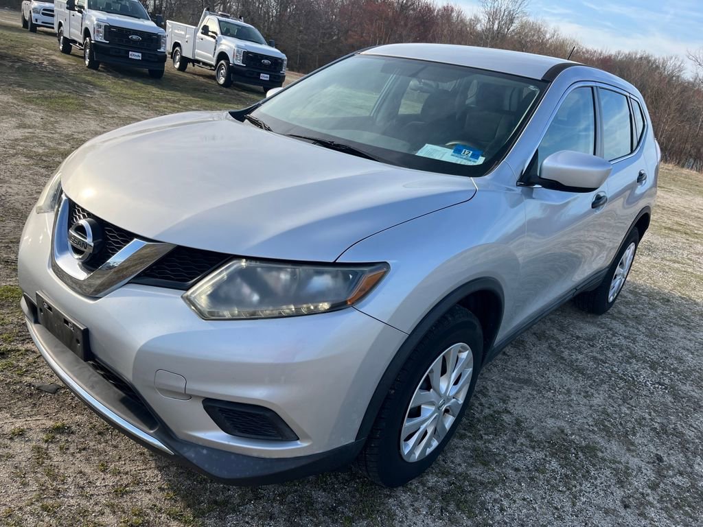 Used 2016 Nissan Rogue S image 3