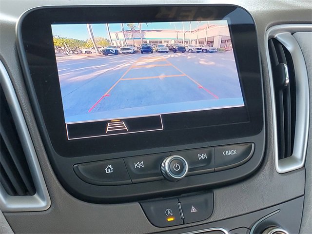 Certified 2025 Chevrolet Malibu LT image 24