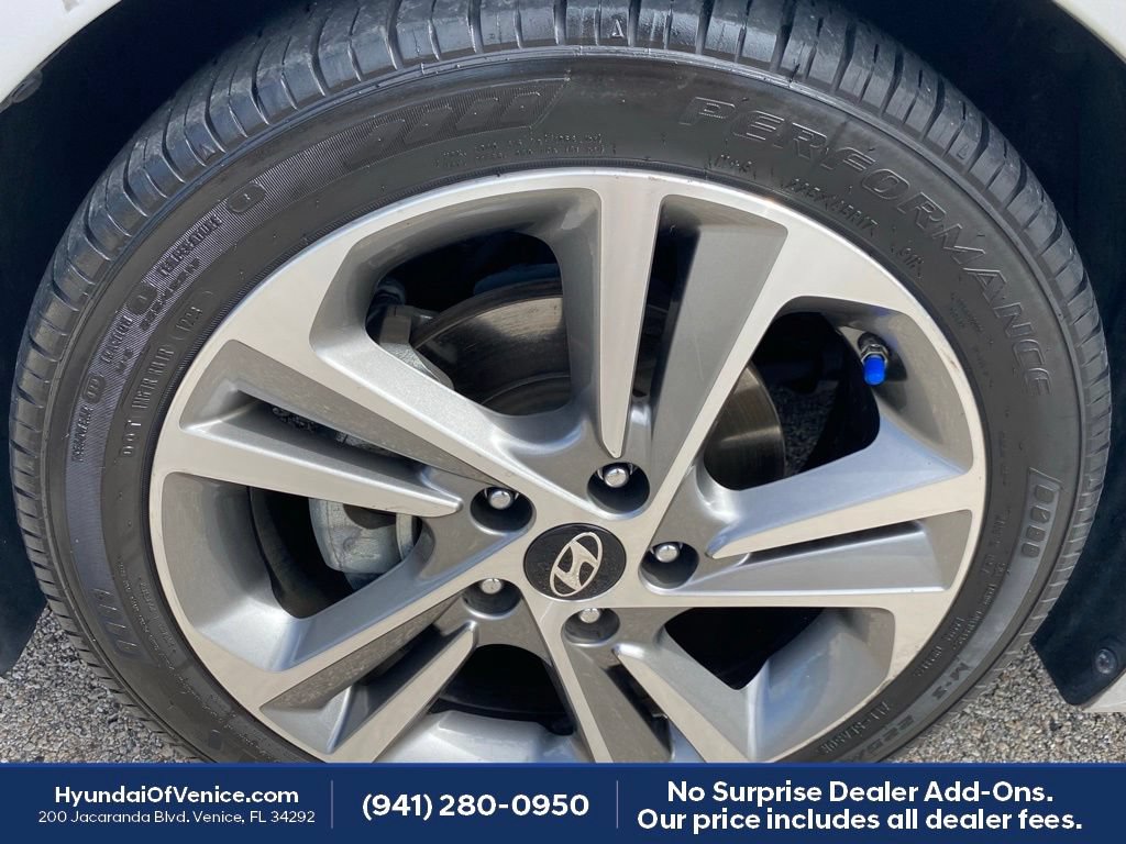 Used 2018 Hyundai Elantra Limited FWD image 19