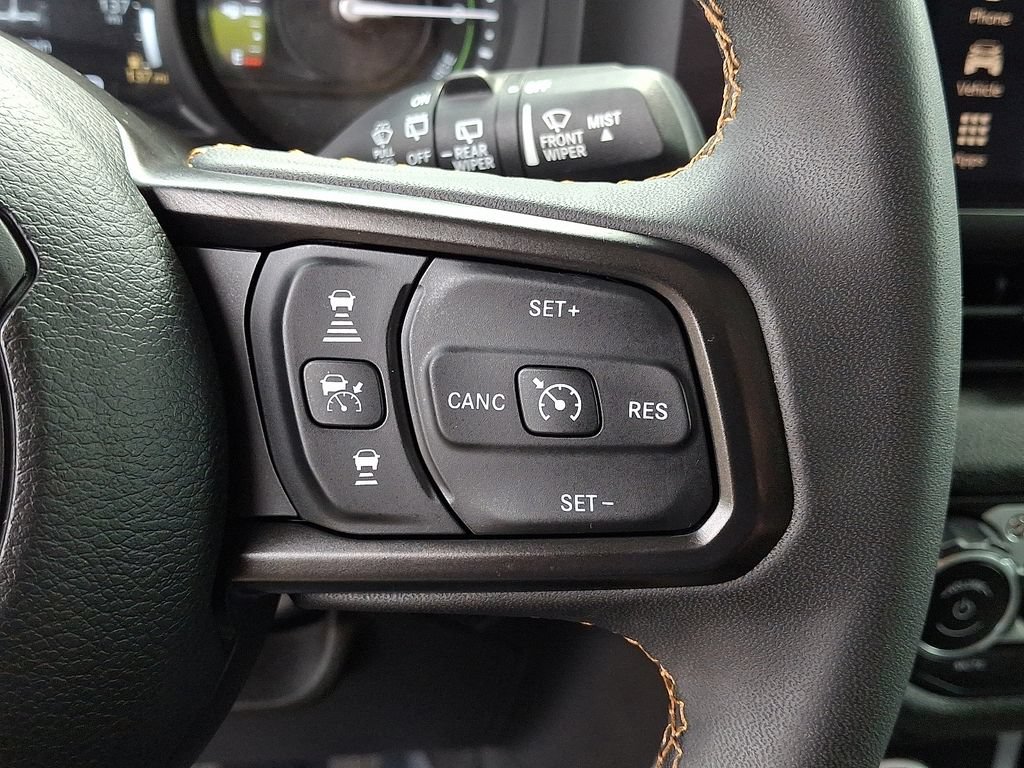 Used 2024 Jeep Wrangler Unlimited AWD/4WD image 21