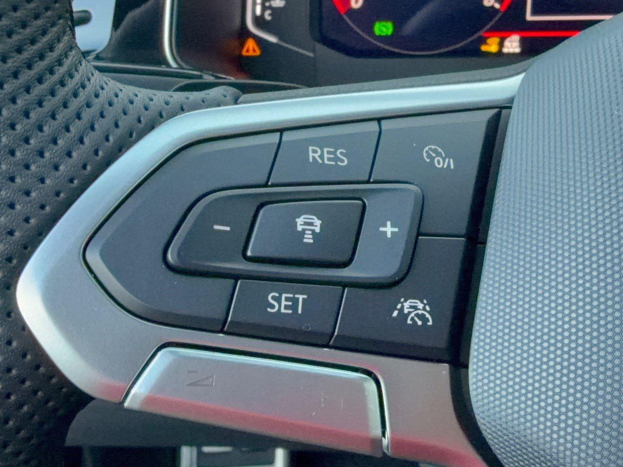 New 2027 Volkswagen Jetta GLI Autobahn FWD image 18