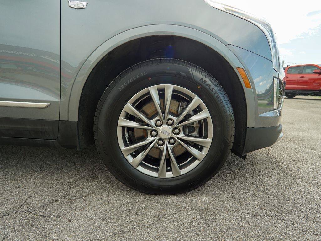 Used 2021 Cadillac XT5 Premium Luxury w/ LPO, Floor Liner Package AWD/4WD image 13