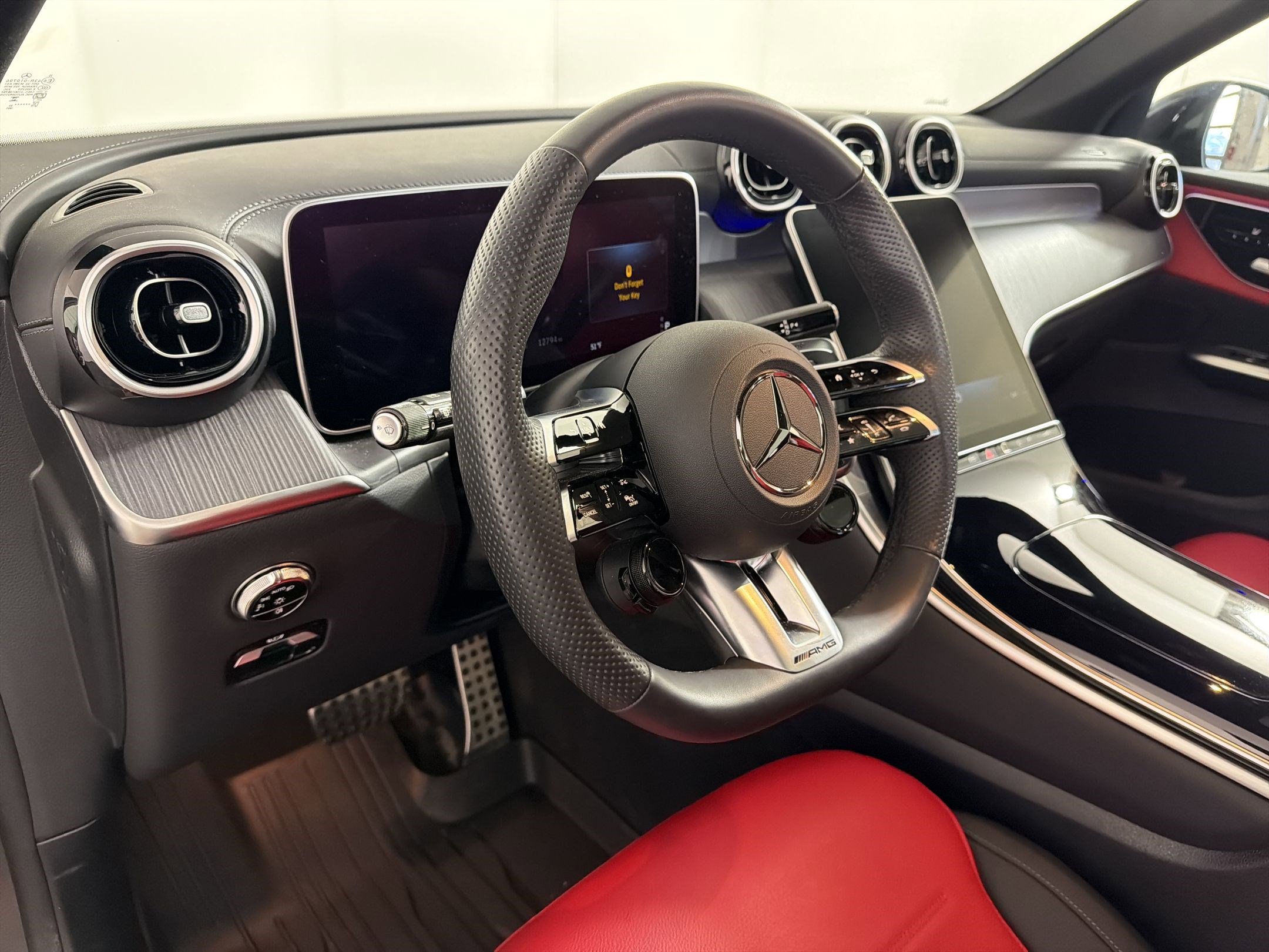 Certified 2024 Mercedes-Benz GLC 43 AMG 4MATIC image 4