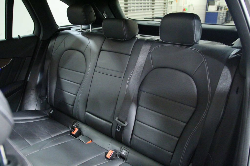 Used 2022 Mercedes-Benz GLC 300 4MATIC image 30
